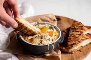 Идеи для завтрака: кремообразная яичница